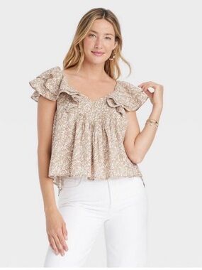 a new day Beige Floral Ruffle Sleeve Peplum Top